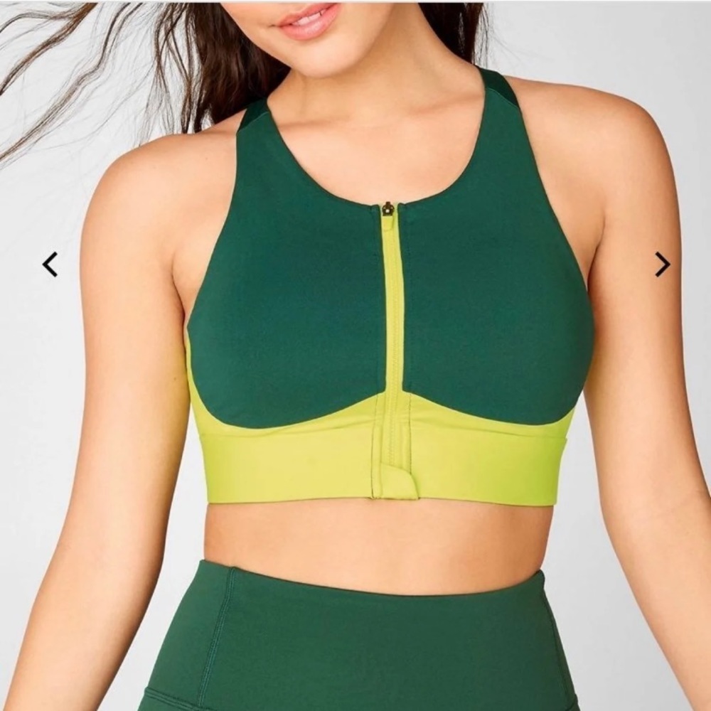 Fabletics sport bra size S